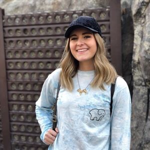 Meet your Posher, Madi